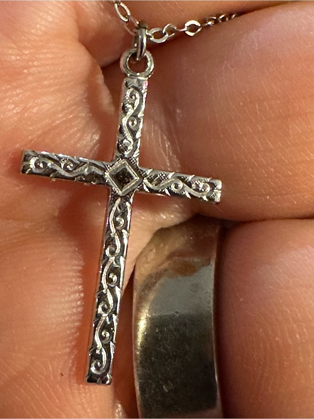 Vintage Brighton Retired Silver Plated
Dainty Textured Cross Pendant Necklace